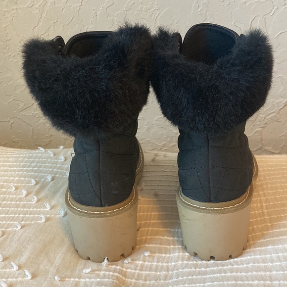Women’s Quilted Fur Boots with Heel - Picture 4 of 6